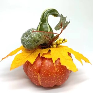 Arreglo de Calabaza Artificial Realista con Suculentas, Centro de Mesa Decorativo de Otoño con Suculentas Artificiales para Decoración del Hogar en Acción de Gracias - Product Image 1