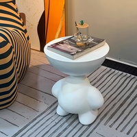 Table basse de style dessin animé mignon de concepteur crème moderne pour salon chevet meubles de maison créatifs