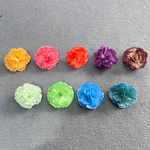Coiffe de fleurs artificielles d'œillet, faite à la main en plastique et tissu, accessoire de photographie de mariage, accessoire pour cheveux, décoration multicolore - Product Image 2