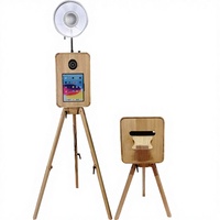 Cabina de Fotos Portátil Personalizada de Estilo Vintage Retro con Pantalla Doble de Madera para iPad SLR de 18.5 Pulgadas, Cabina de Fotos de Madera para Eventos con Impresión de Fotos en Formato Self-Service