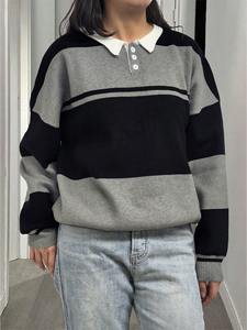 Pull <span class=keywords><strong>polo</strong></span> rayé gris et noir populaire pour la vie universitaire et le style urbain – Tendance, doux, chaud, en maille côtelé<span class=keywords><strong>e</strong></span>, idéal comme vêtement d'extérieur - Product Image 2