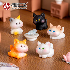 ดีพี มินิ ฟิกเกอร์การ์ตูนแมวน้อยเรซิ่นของตกแต่งบนโต๊ะสำหรับเด็กและผู้ใหญ่ - Product Image 3