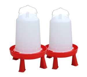 poultry farm house animal drinkers 11L poultry drinkers plastic chicken drinker with leg