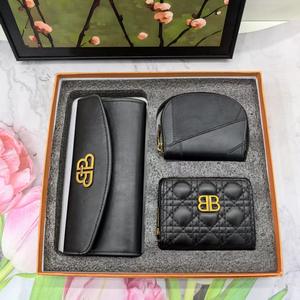 مجموعة محافظ فاخرة جديدة لعام 2024 مكونة من <span class=keywords><strong>3</strong></span> قطع مقاومة للماء بسحاب من البوليستر، محفظة طويلة قابلة للطي مع حامل بطاقات للرجال والنساء للأعمال والعطلات - Product Image 6