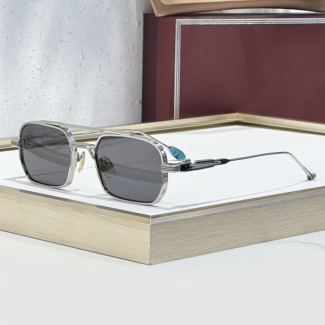 Silver frame gray