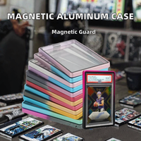 Étui de protection pour cartes de visite en alliage d'aluminium anti-UV personnalisé haut de gamme OEM avec fermeture magnétique et présentoir pour cartes gradées 35PT