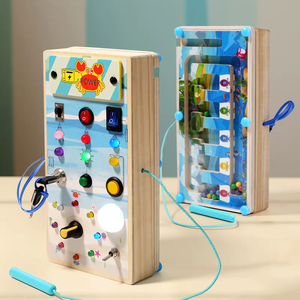 Jouet en bois Volant <span class=keywords><strong>Busyboard</strong></span> Avec Lumière Led Avec Interrupteur À Bascule En Bois Sensoriel Analogique Volant Circuit Occupé Conseil - Product Image 3