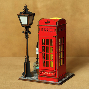 Puzzle 3D in Legno della Cabina Telefonica di Londra, Modello Realistico del Monumento Britannico in Kit 3D - Product Image 2