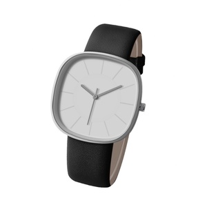 Montre à quartz carrée minimaliste pour homme, boîtier argenté, bracelet en cuir noir - Product Image 1