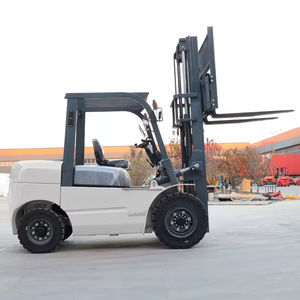 Forklift Diesel Internal Combustion 2 Ton Off Road Counterbalanced yang Efisien untuk Penggunaan Gudang - Product Image 3