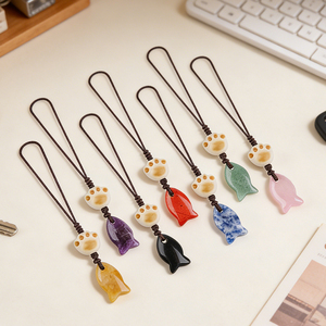 Colgante de Cristal Natural con Forma de Pez y Adorno de Pata de Gato, Multifuncional <span class=keywords><strong>para</strong></span> Llavero, Bolso, Correa de Teléfono, Decoración, Regalo de la Suerte - Product Image 3