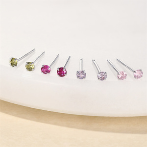 Aretes Pequeños de Plata de Ley S925 CANNER con Circonitas de Colores en Oro Blanco, Rosa, Verde Oliva, Rosa Claro y Morado Claro - Product Image 1