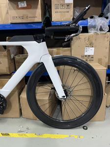 Vélo de contre-la-montre en fibre de carbone aérodynamique haut de gamme, vélo de triathlon sans fil à 24 vitesses pour la course adulte - Product Image 6