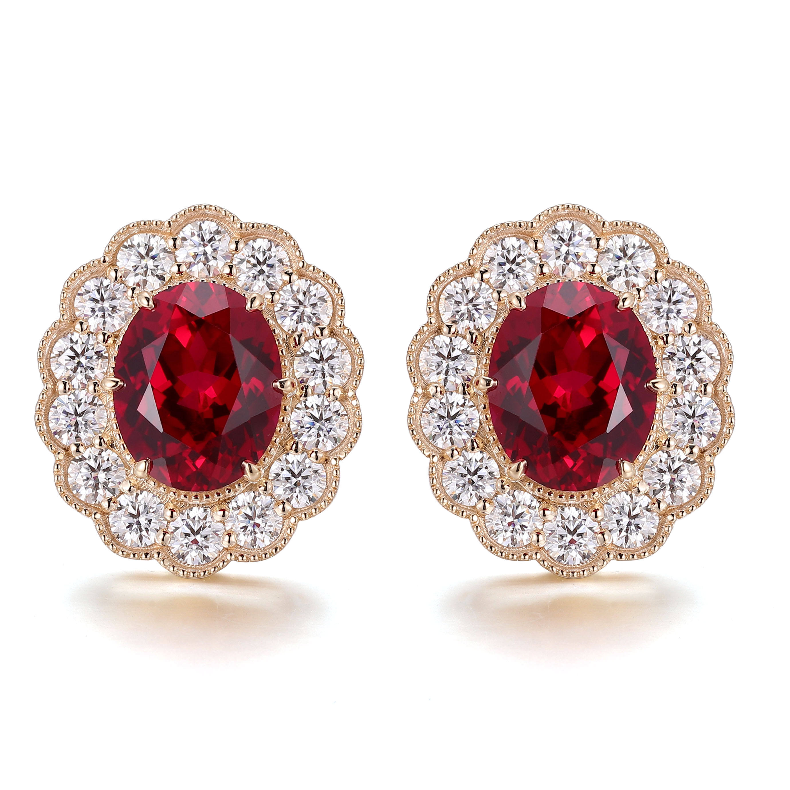 อัญมณีปลูกในห้องปฏิบัติการทอง 18k