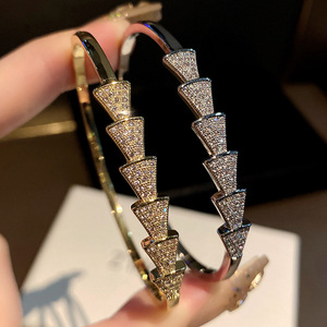 Gold Silver <b>Copper</b> Plated <b>Bracelets</b> Round Brilliant Cut Diamond Encrusted Wedding Fashion Cuff Jewelry Winter 2024 Yiwu Origin - Product Image 2