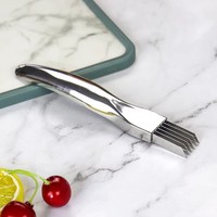 Keukenhulpjes voor fruit & groenten, handmatige roestvrijstalen uien snijder met plastic deksel
