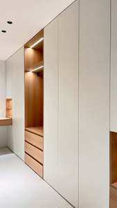 Meubles de vestiaire modernes personnalisables avec portes, armoires pour chambre à coucher, hôtel, salon, maison, appartement, villa - Product Image 2