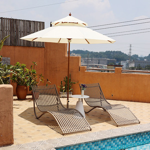 Tumbona de exterior para terraza, piscina, <span class=keywords><strong>hotel</strong></span>, jardín, <span class=keywords><strong>siesta</strong></span>, playa, villa, ocio al aire libre, cama de metal para patio - Product Image 2