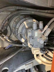 Pelle hydraulique sur chenilles Hitachi ZX270 d'occasion 27 tonnes 1 an de garantie Pelle d'occasion Shanghai Stock Sale - Product Image 5