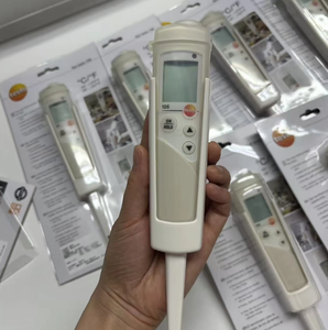 เทอร์โมมิเตอร์วัดอุณหภูมิอาหาร Testo 106 สำหรับการวัดอุณหภูมิอาหารอย่างรวดเร็วและแม่นยำ - Product Image 1
