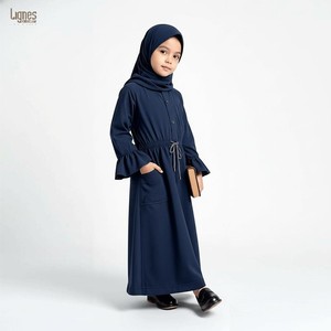 Robe Abaya pour Filles Musulmanes, Vêtements Islamiques Modestes, Fabricant de Robes Abaya et Hijab Islamiques pour Filles, Ensemble de Robes Musulmanes Modestes - Product Image 4