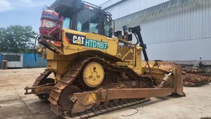 Bulldozer sur chenilles CAT D6R d'occasion en bon état, 40 tonnes, Caterpillar, avec bulldozer d'occasion de bonne qualité à vendre, conformité EPA. - Product Image 1