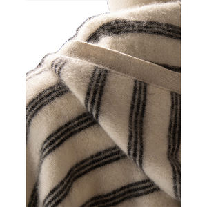 Pull en laine rayé pour femme, automne-hiver 2026, style décontracté, design tendance, tempérament, pull ample pour le travail - Product Image 5