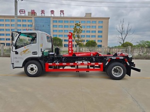 Camión de Basura con Brazo de Sujeción de 10 Metros Cúbicos, Diésel Euro 6, 4x2, con Contenedor Desmontable de 8 Metros Cúbicos y Brazo de Barrido de 8 Toneladas - Product Image 3