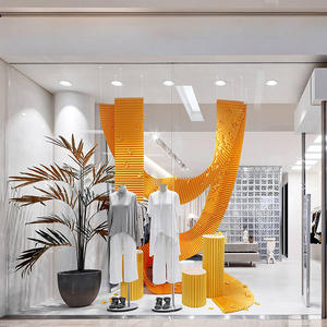 Escaparate moderno de tienda de estilo Arce otoñal - Product Image 1