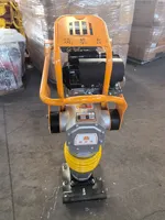 Pilonneuse thermique 7,5 CV 80 kg, compacteur à impact vertical robuste pour le renforcement des sous-sols routiers