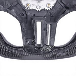 Volante LED de Fibra de Carbono Personalizado para G20 G28 G29 G30 G32 G38 G11 G12 G05 G01 G02 X3 X4 - Product Image 3