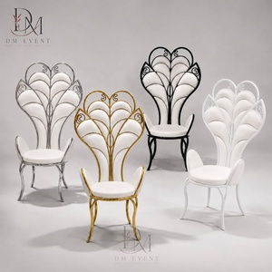 Elegante Silla de Acero Inoxidable Dorado con Respaldo de Pavo Real para Bodas, Recepciones de Parejas, Eventos y Proyectos - Product Image 1