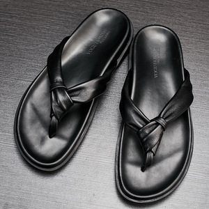 Sandales d'été pour hommes en cuir, tendance, respirantes, confortables, pour les loisirs en plein air, antidérapantes, à semelles épaisses, style anglais - Product Image 1
