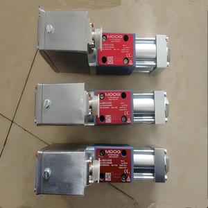 Vanne servo Moog D662-4014 D663-4007 D792-4048 D791-5019 Vanne hydraulique électrique de réduction de pression - Product Image 3