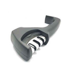 Aiguiseur <span class=keywords><strong>de</strong></span> couteaux manuel à 3 fentes fritté <span class=keywords><strong>Meule</strong></span> à angle fixe Pierre à aiguiser les couteaux à trois étages pour <span class=keywords><strong>la</strong></span> maison - Product Image 5