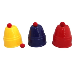 Trucco Magico delle Tre Tazze e Palline in Plastica ABS, Taglia Unica, per Magia Ravvicinata e Trucchi di Scomparsa - Product Image 2