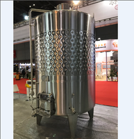 Pretty tech – équipement de fabrication de vin personnalisé, réservoir de fermentation par pompe, réservoirs de fermentation en acier inoxydable