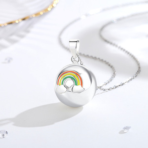 Merryshine Pendentif Clochette Musicale Arc-en-ciel Son Doux Joyeuse Fête des Mères Collier Bijoux Cadeaux pour Future Maman - Product Image 3
