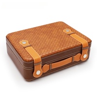 Humidor à cigares de style américain grande capacité Miss You, en cèdre artisanal, écologique, résistant à l'humidité, prêt pour le voyage