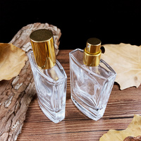 Nouvelle Bouteille de Parfum Carrée de Luxe en Verre Artisanal Premium 100ml, Flacon Vide en Verre Transparent avec Vaporisateur et Sérigraphie Unique
