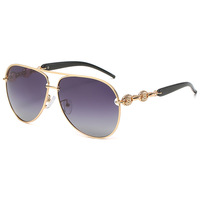 Lunettes de soleil tendance à grande monture, protection UV400 pour l'extérieur, style œil de chat, polarisées en métal pour femmes, vente en gros