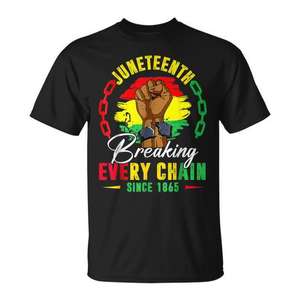 Camiseta Juneteenth Breaking Every Chain Since 1865 con diseño de libertad - Product Image 1