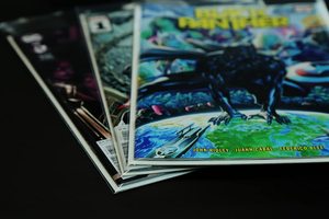 Pochette de bande dessinée refermable, écologique, claire, de taille moderne - Product Image 4