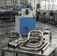 Machine de polissage et de détartrage de tuyaux avec moteur et engrenage en acier inoxydable pour la rénovation de tuyaux courbés et de rampes