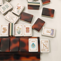 Ensemble de Mahjong américain de luxe en écaille de tortue avec 160 tuiles en acrylique imitation jade, motifs Grue, Dragon, Bambou, pour cadeau oriental, OEM ODM