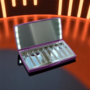 Paleta de sombras de ojos iluminada con luz LED - Product Image 4