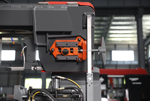 مبيعات المصنع 45 درجة 60 درجة منشار الفرقة ميتري M2 + 330c. - Product Image 3