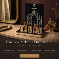 Présentoir à parfum en acrylique gravé avec base miroir et plateau à fentes, organisateur de fragrances pour boutiques et vente en gros