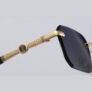 نظارات شمسية كلاسيكية ذهبية من ماركة Crti، نظارات فاخرة ذات علامة تجارية، نظارات شمسية مصممة، نظارات معدنية بدون إطار، نظارات واقية من الأشعة فوق البنفسجية - Product Image 4