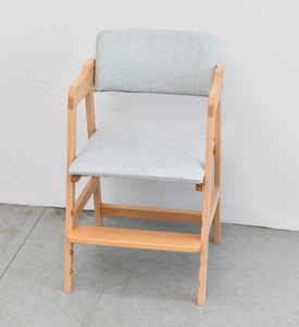 เก้าอี้เรียนรู้ทำจากไม้ขายส่งจากโรงงาน เก้าอี้ทานข้าวปรับระดับได้พนักพิงสูงพร้อมที่วางแขน - Product Image 3